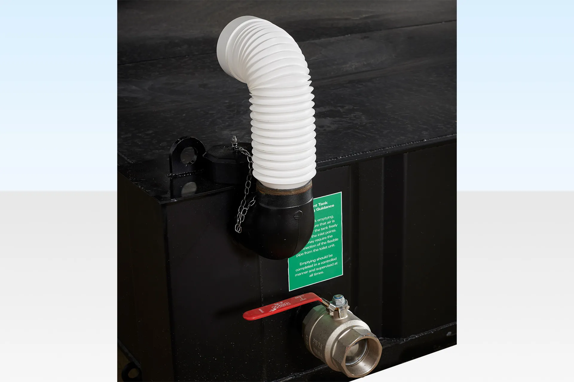 2+1 Sit On Waste Tank 4800 Ltr - Image 2