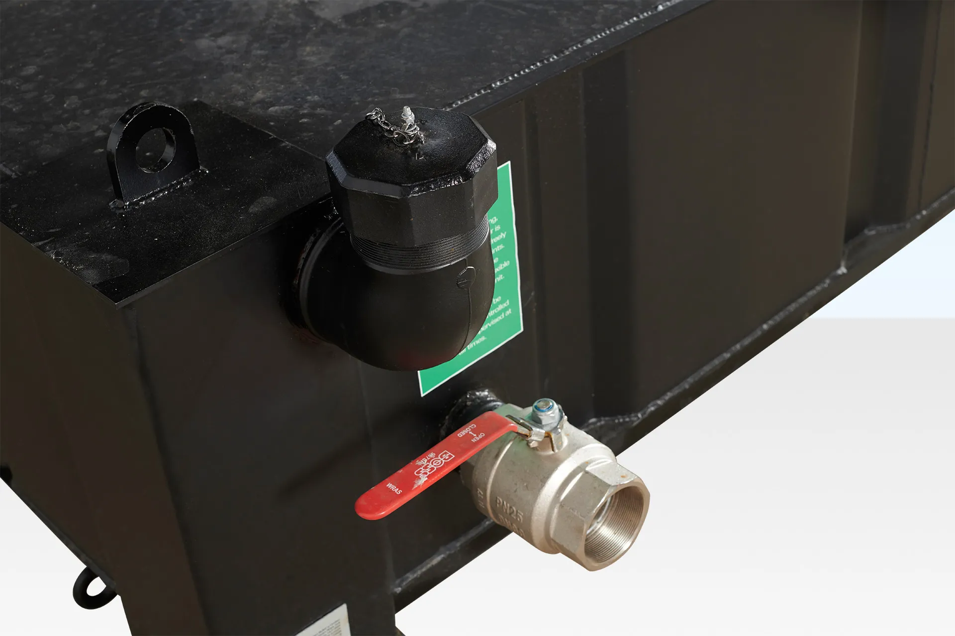 2+1 Sit On Waste Tank 4800 Ltr - Image 3